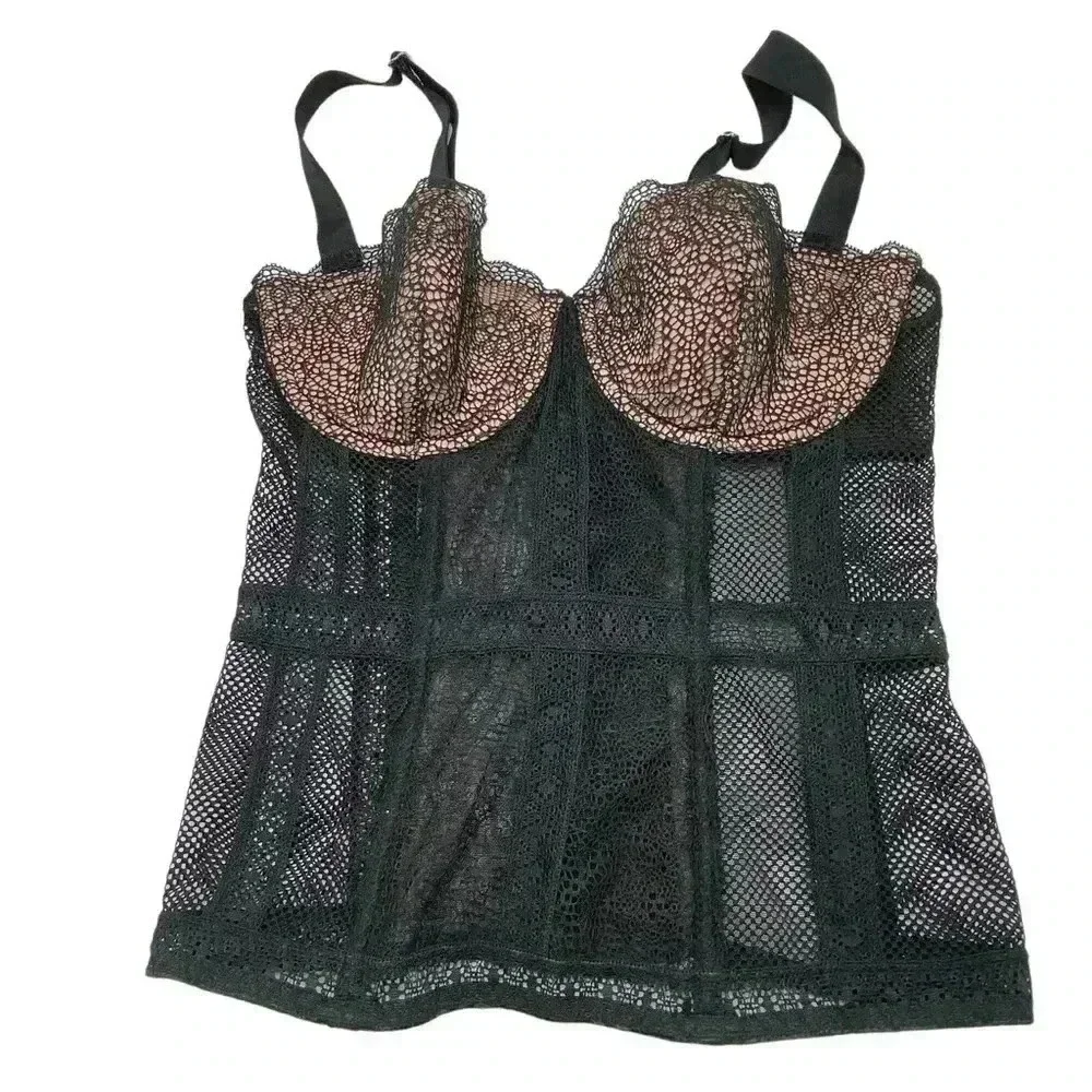 Victoria’s Secret 33C coquette garter bustier corset size 34C New with tags